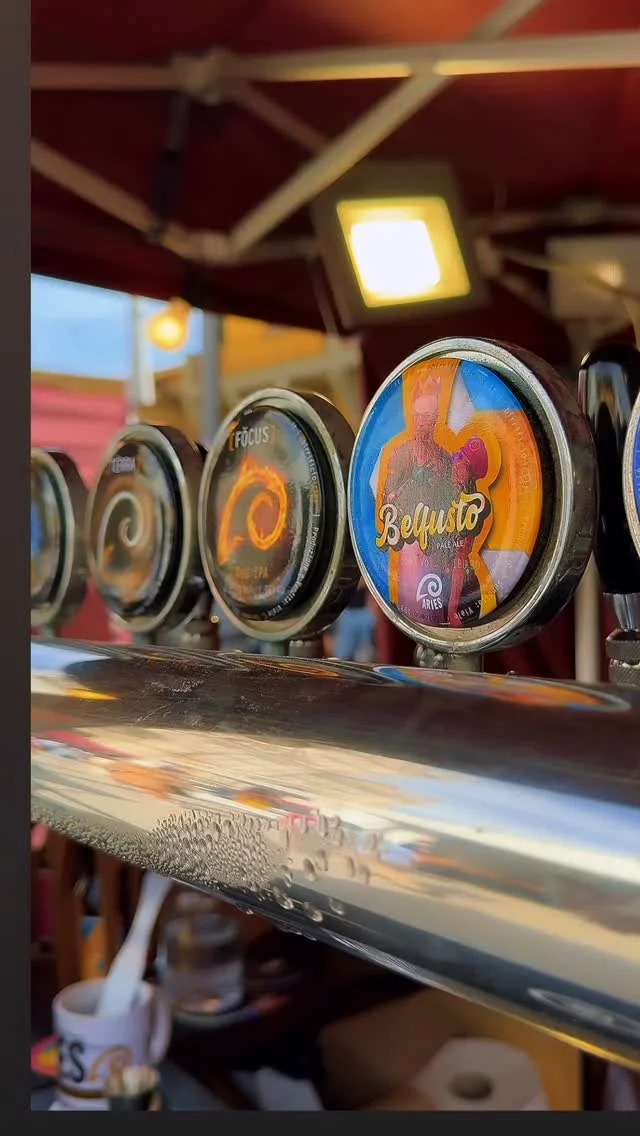 📣Gianluca…Georgia!!! A Firenze oggi la #Belfusto spopola!!!🍻🍺🍺🍺🍺

#BirraArtigianale #BirraIndipendente #BirrificiItaliani #CraftBeer #CraftBeerLovers #BeerTasting #BeerLovers #InBirraVeritas #ItalianCraftBeer